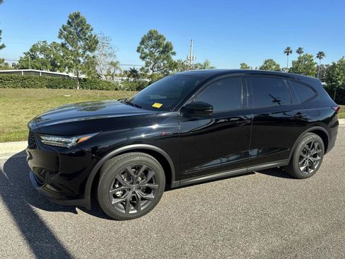 Used 2023 Acura MDX A-Spec image 2