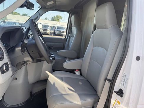 New 2026 Ford E-450 and Econoline 450 Super Duty w/ Power Equipment Group image 14