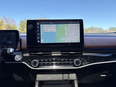 Used 2025 Honda Prologue Elite image 16