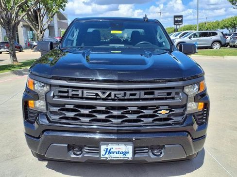 Used 2023 Chevrolet Silverado 1500 Custom image 24