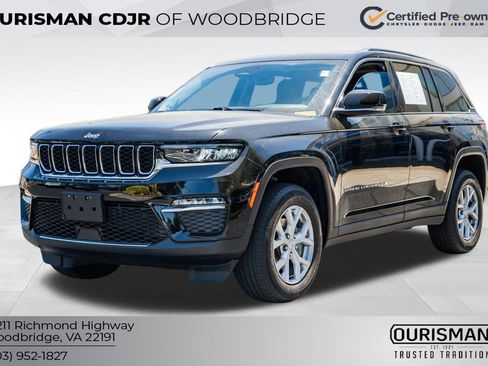 Used 2023 Jeep Grand Cherokee Limited AWD/4WD image 3