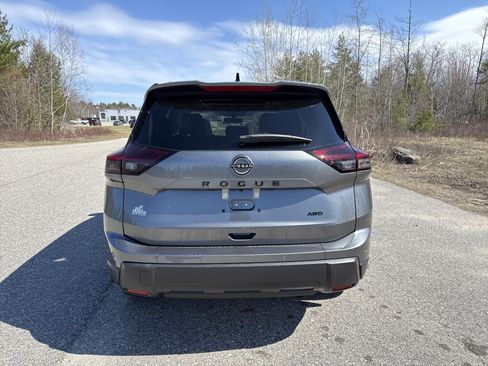 New 2026 Nissan Rogue SV AWD/4WD image 6
