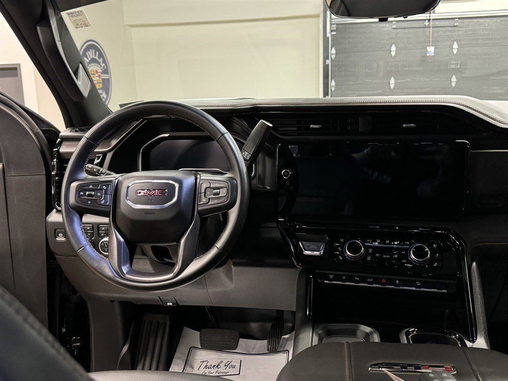 Used 2024 GMC Sierra 2500 AT4 w/ AT4 Premium Plus Package AWD/4WD image 30