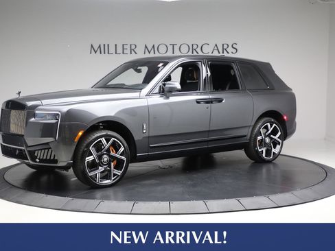 New 2026 Rolls-Royce Cullinan Black Badge image 1