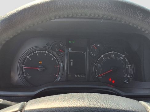 Used 2023 Toyota 4Runner SR5 Premium image 12