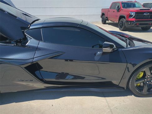 Used 2024 Chevrolet Corvette Z06 w/ Stealth Interior Trim Package RWD image 29