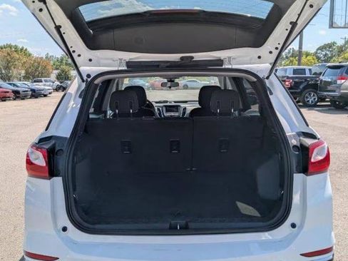 Used 2020 Chevrolet Equinox LT AWD/4WD image 7