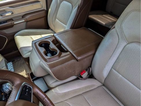 Used 2020 RAM 1500 Laramie AWD/4WD image 18