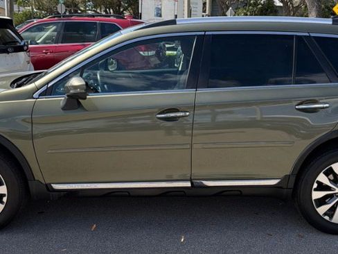 Used 2019 Subaru Outback 3.6R Touring image 4