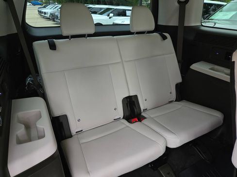 Certified 2024 Hyundai Santa Fe Calligraphy FWD image 28
