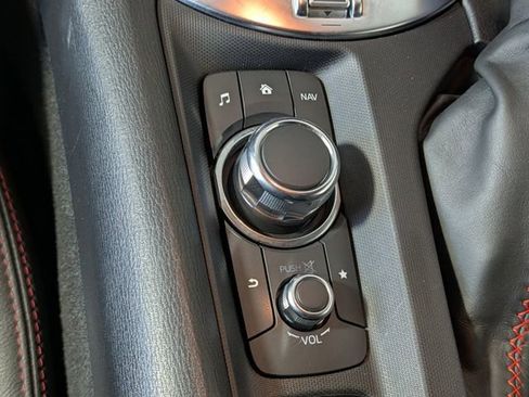 Used 2016 MAZDA MX-5 Miata Grand Touring image 24