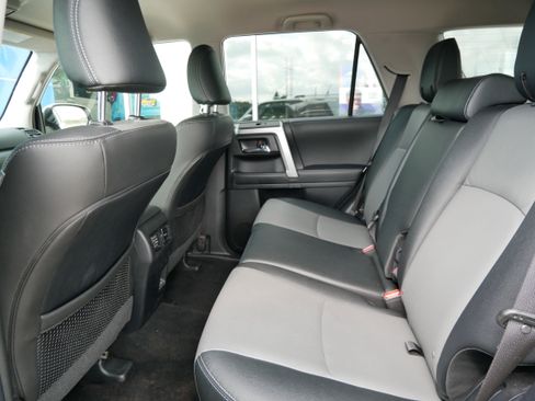 Used 2024 Toyota 4Runner SR5 Premium image 9