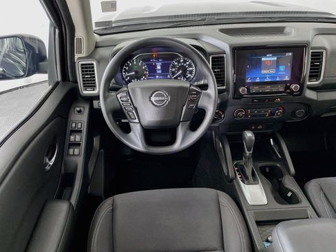 Used 2023 Nissan Frontier SV AWD/4WD image 23