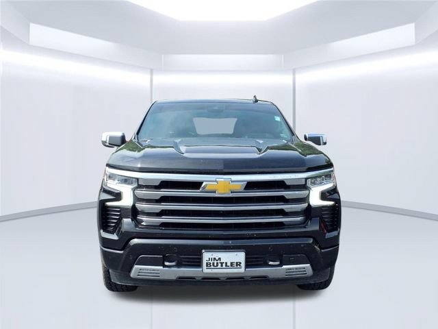 Used 2024 Chevrolet Silverado 1500 High Country w/ High Country Premium Package AWD/4WD image 33