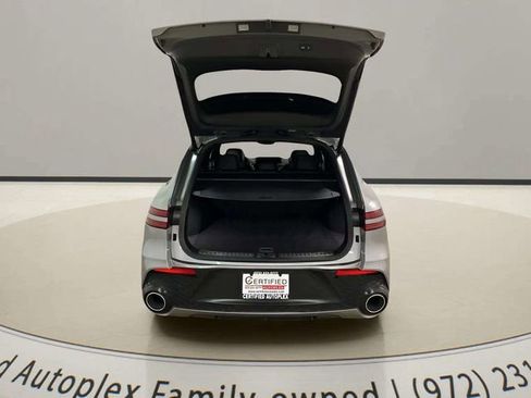 Used 2023 Genesis GV70 2.5T w/ Sport Prestige Package AWD/4WD image 7