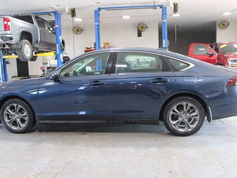 Used 2024 Honda Accord EX image 5