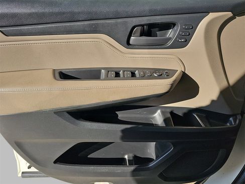 Used 2018 Honda Odyssey EX-L image 27