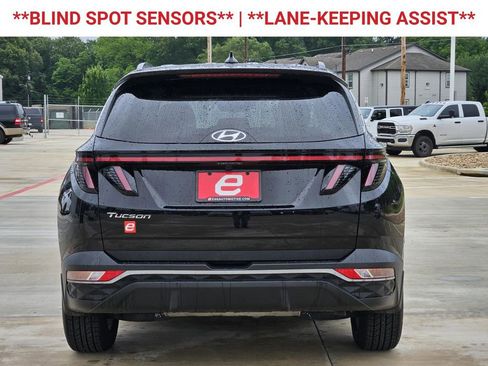 Used 2023 Hyundai Tucson SEL FWD image 7