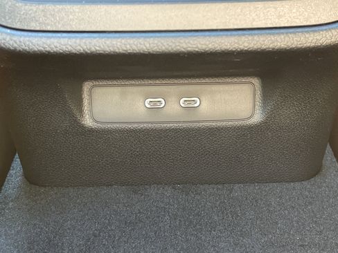 New 2026 Mercedes-Benz E 350 Sedan image 38
