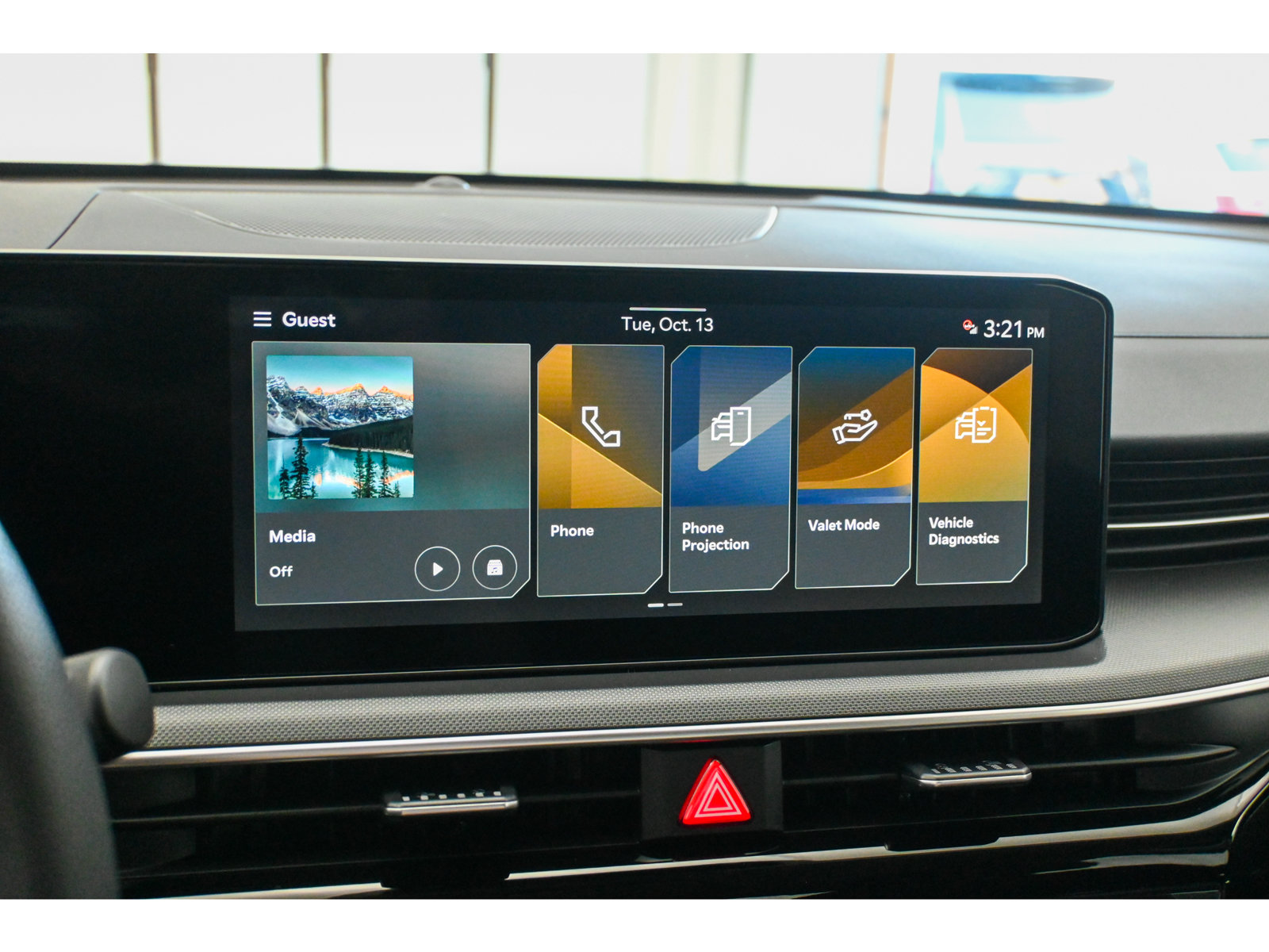 New 2027 Kia K5 LXS FWD image 22