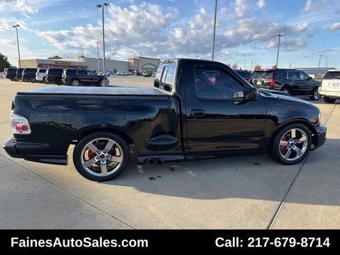 Used 2002 Ford F150 Lightning image 26