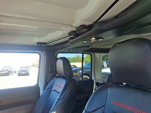 Used 2021 Jeep Wrangler Unlimited Rubicon image 22