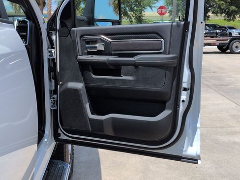 Used 2026 RAM 2500 Big Horn AWD/4WD image 20