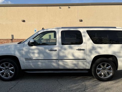 Used 2012 GMC Yukon XL Denali image 4