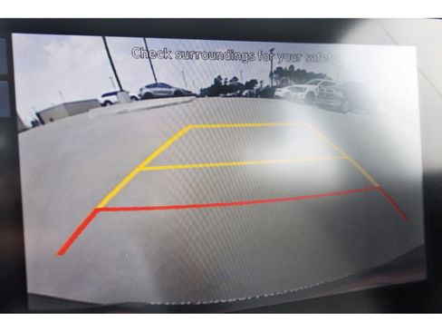 Used 2025 Hyundai Venue SEL FWD image 28