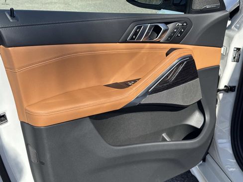New 2026 BMW X6 xDrive40i image 18