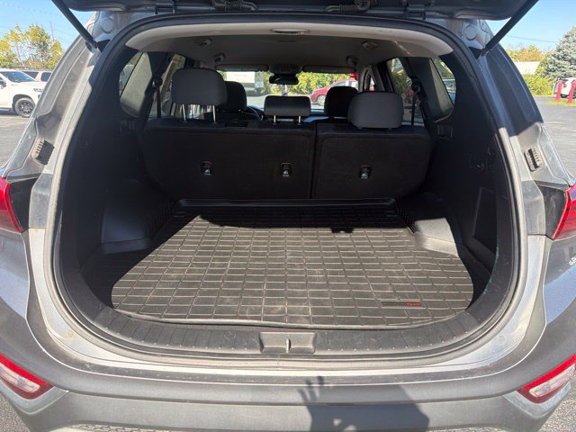 Used 2019 Hyundai Santa Fe SE AWD/4WD image 8