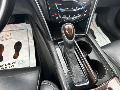 Used 2016 Cadillac XTS Premium FWD image 16