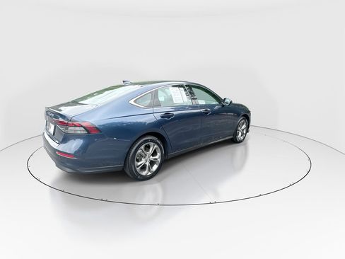 Used 2024 Honda Accord EX image 8