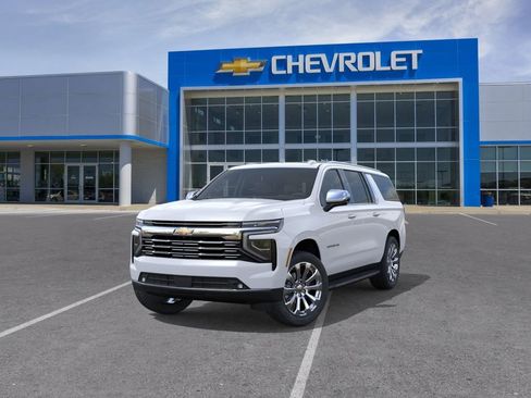 New 2026 Chevrolet Suburban Premier AWD/4WD image 8