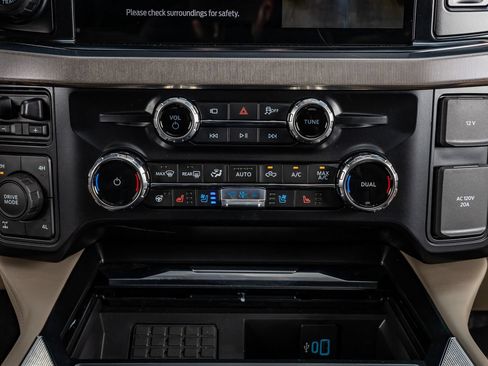 Used 2026 Ford F250 Platinum w/ Platinum Plus Package AWD/4WD image 26