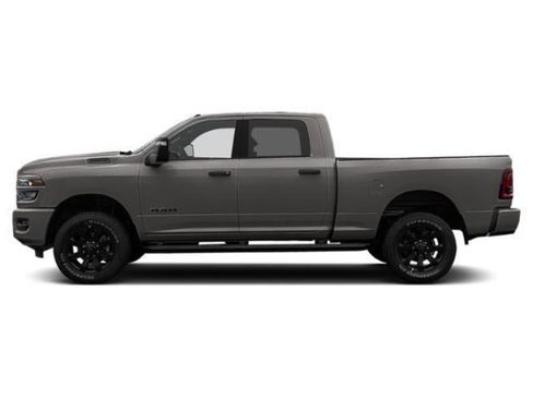 Used 2026 RAM 2500 Big Horn AWD/4WD image 2