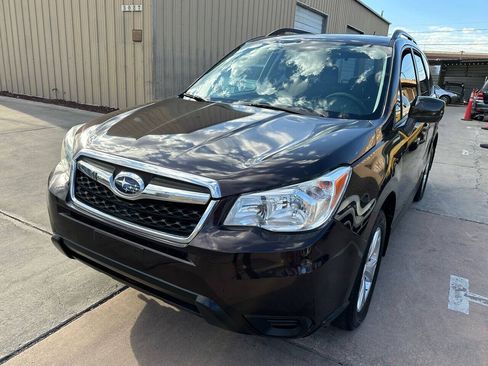 Used 2014 Subaru Forester 2.5i Premium AWD/4WD image 1