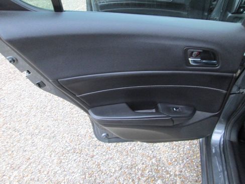 Used 2014 Acura ILX w/ Premium Package FWD image 40