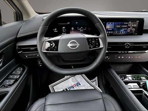 Certified 2025 Nissan Murano SV AWD/4WD image 10