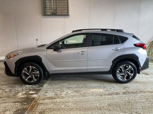 Used 2025 Subaru Crosstrek 2.0i Premium image 8