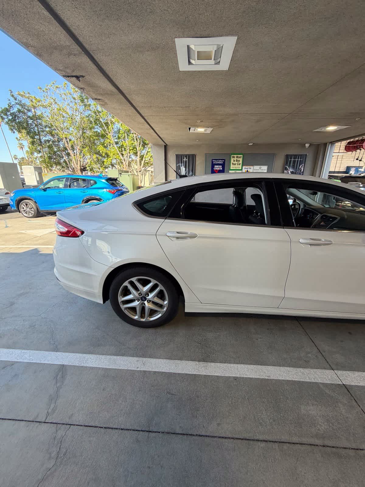 Used 2013 Ford Fusion SE FWD image 5
