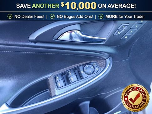 Used 2024 Chevrolet Malibu LT image 16