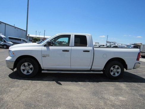 Used 2020 RAM 1500 Tradesman w/ Chrome Appearance Group AWD/4WD image 6