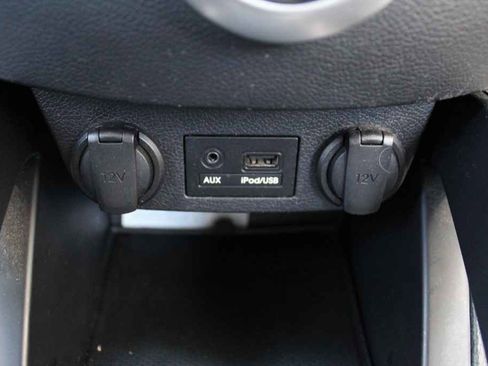 Used 2014 Hyundai Veloster w/ Style Package 02 FWD image 19