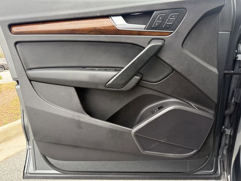 Used 2018 Audi Q5 2.0T Premium image 43