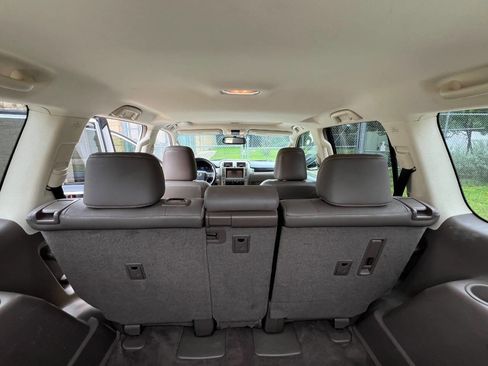 Used 2018 Lexus GX 460 w/ Navigation Package AWD/4WD image 45