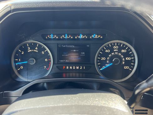 Used 2015 Ford F150 XLT w/ Equipment Group 302A Luxury AWD/4WD image 13