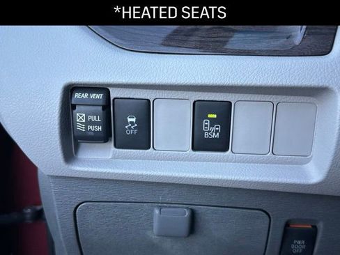 Used 2015 Toyota Sienna XLE image 13