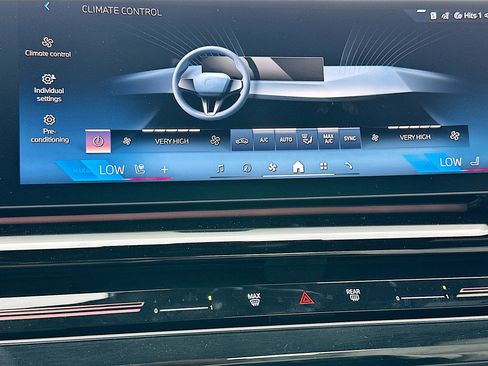 New 2026 BMW 530i w/ Convenience Package RWD image 13