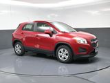 Used 2015 Chevrolet Trax LS image 2